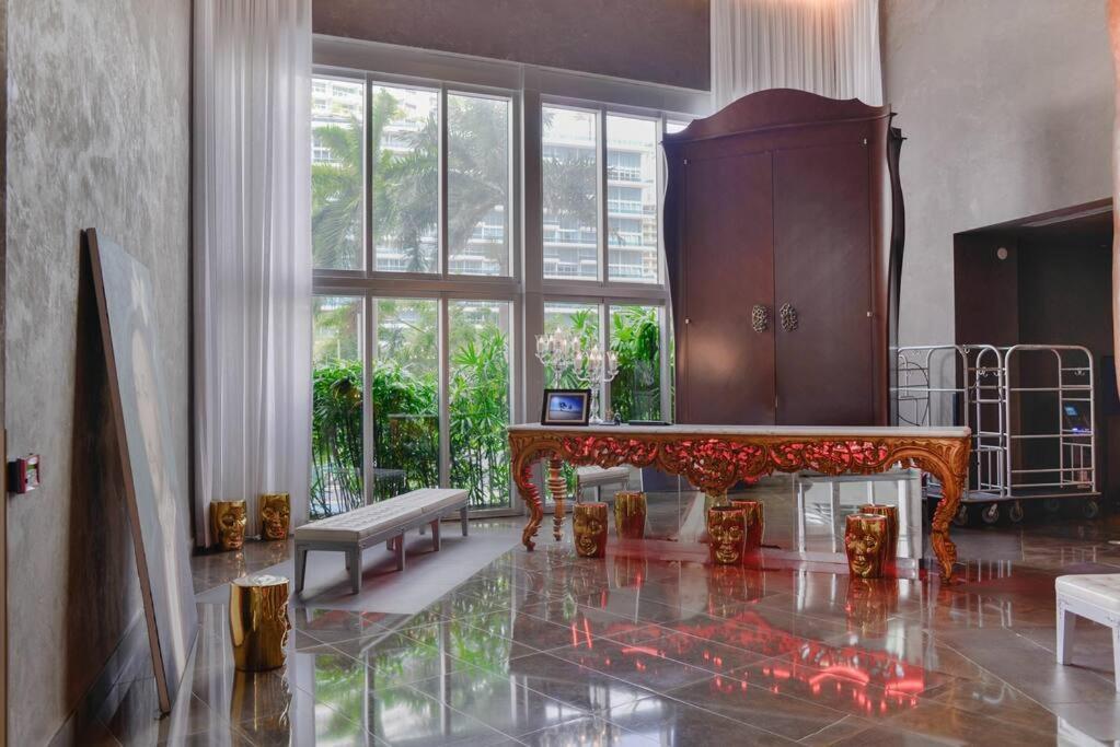 Wonderful 2 Bedroom Apt With Ocean Views At Icon Brickell マイアミ エクステリア 写真